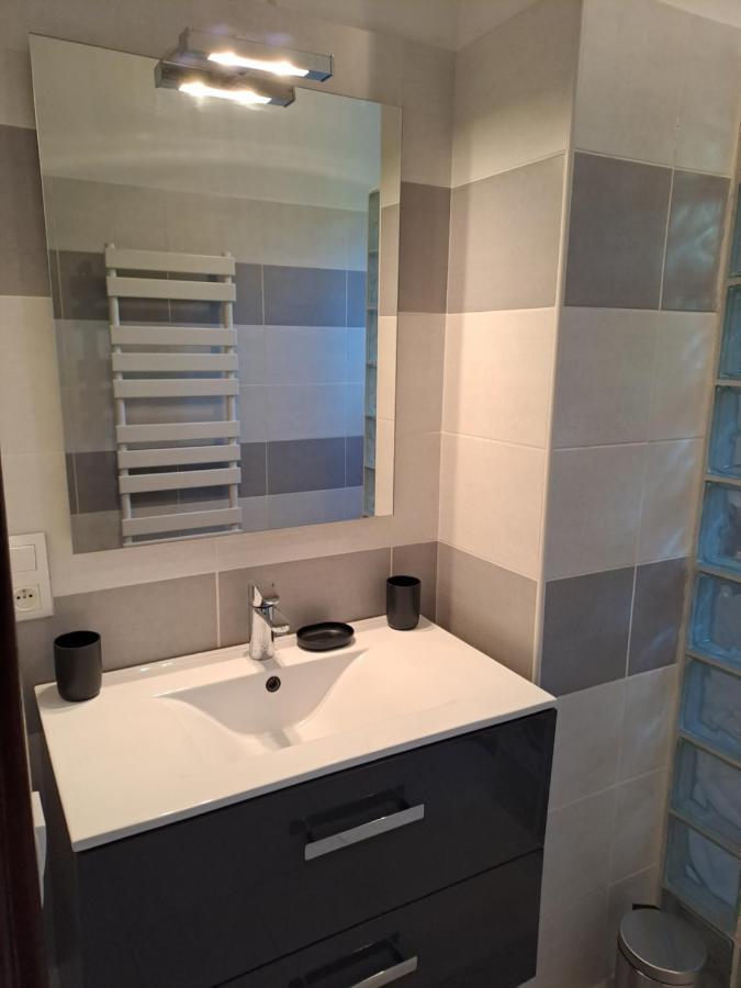 T2 A 2Min Du Centre +Parking Apartman L'Isle-sur-la-Sorgue Kültér fotó